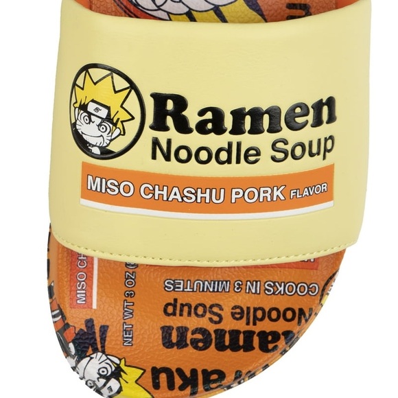 Naruto Men's Slide Sandals Ramen Noodle Soup Size 7 NEW - Picture 2 of 9